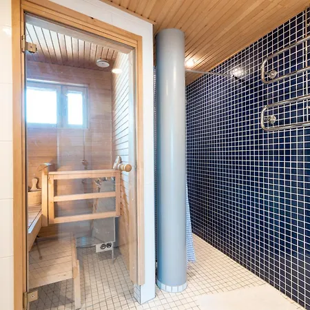 2ndhomes Luxury 2br With Rooftop Terrace & Sauna In Kamppi Center Apartman