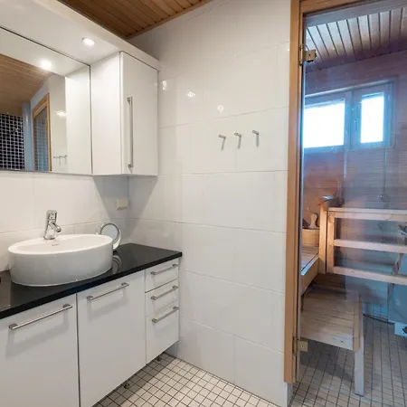 2ndhomes Luxury 2br With Rooftop Terrace & Sauna In Kamppi Center Apartman Helsinki