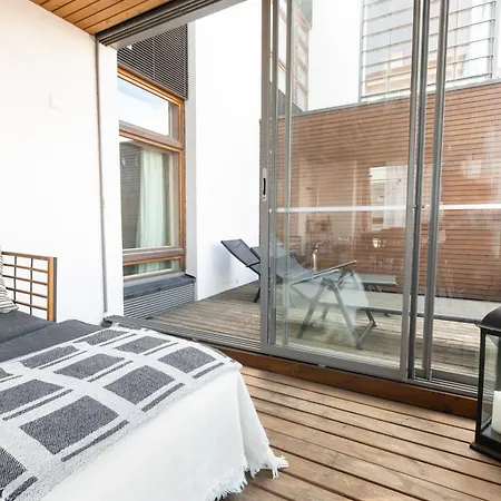 2ndhomes Luxury 2br With Rooftop Terrace & Sauna In Kamppi Center