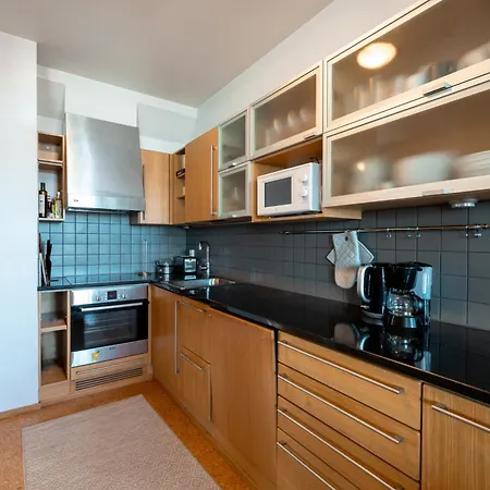 2ndhomes Luxury 2br With Rooftop Terrace & Sauna In Kamppi Center